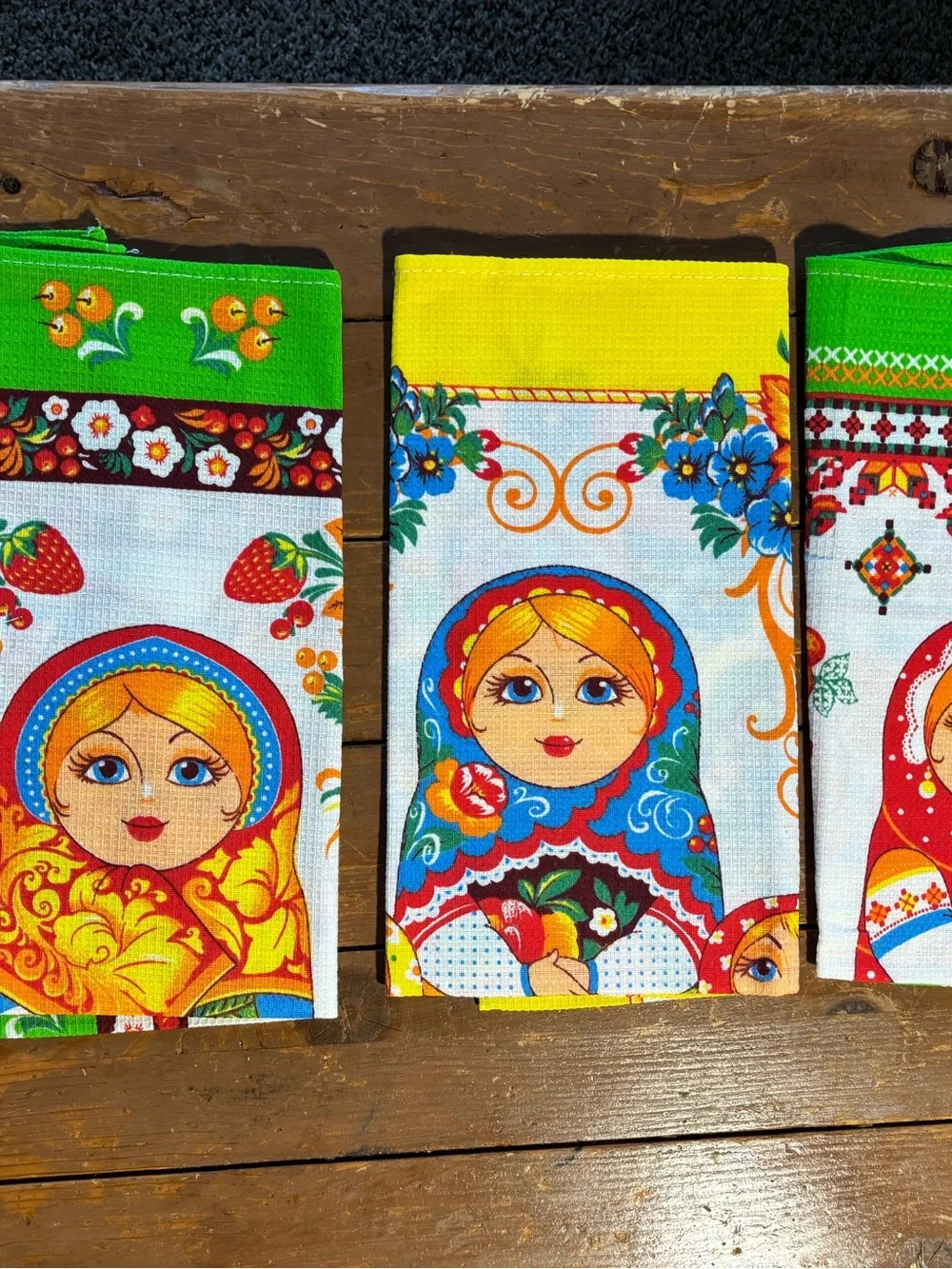 Matryoshka Dolls Kitchen Towels and Apron 100% Cotton Waffle Doll Print Babushka